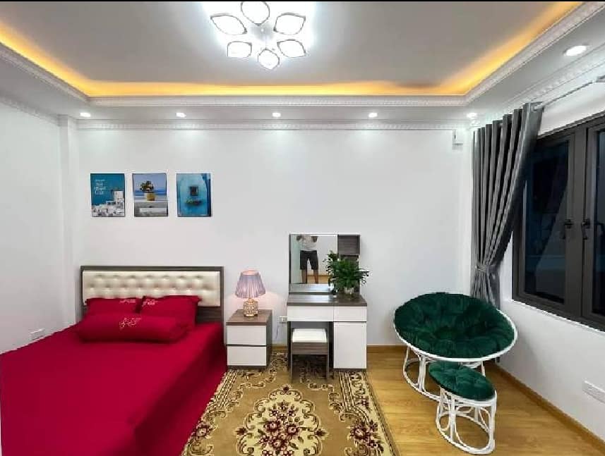 Bán nhà Lê Đức Thọ, 5 tầng x 45m2, MT 4m, gần ô tô, gần chợ, 4.15 tỷ.