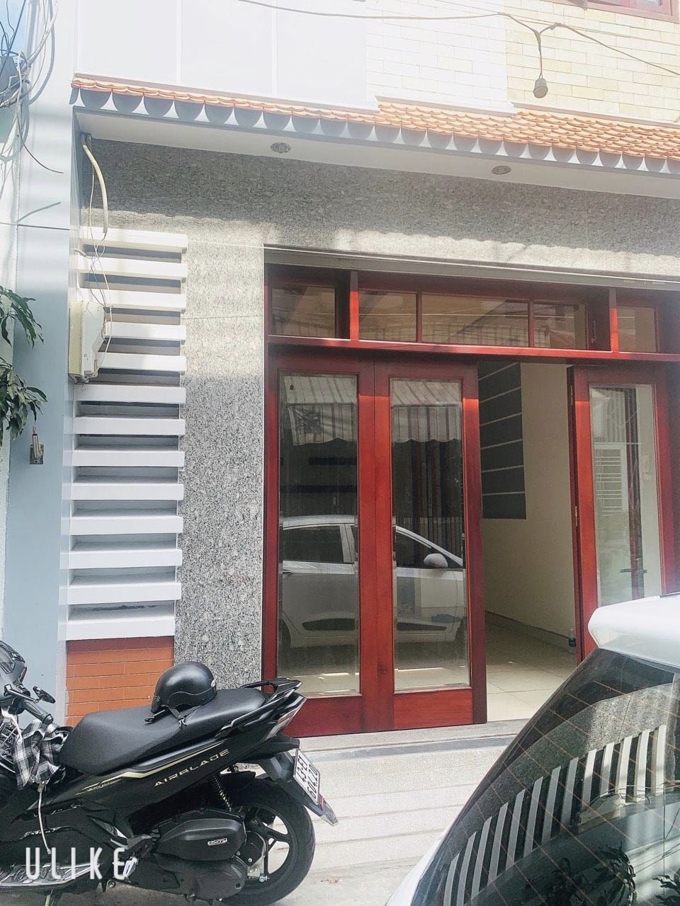 BÁN GẤP NHÀ KIỆT ÔTÔ ĐỖ NGUYỄN HỮU THỌ VÒNG XUYẾN SÂN BAY ĐÀ NẴNG, ĐA TIỆN ÍCH SIÊU RẺ