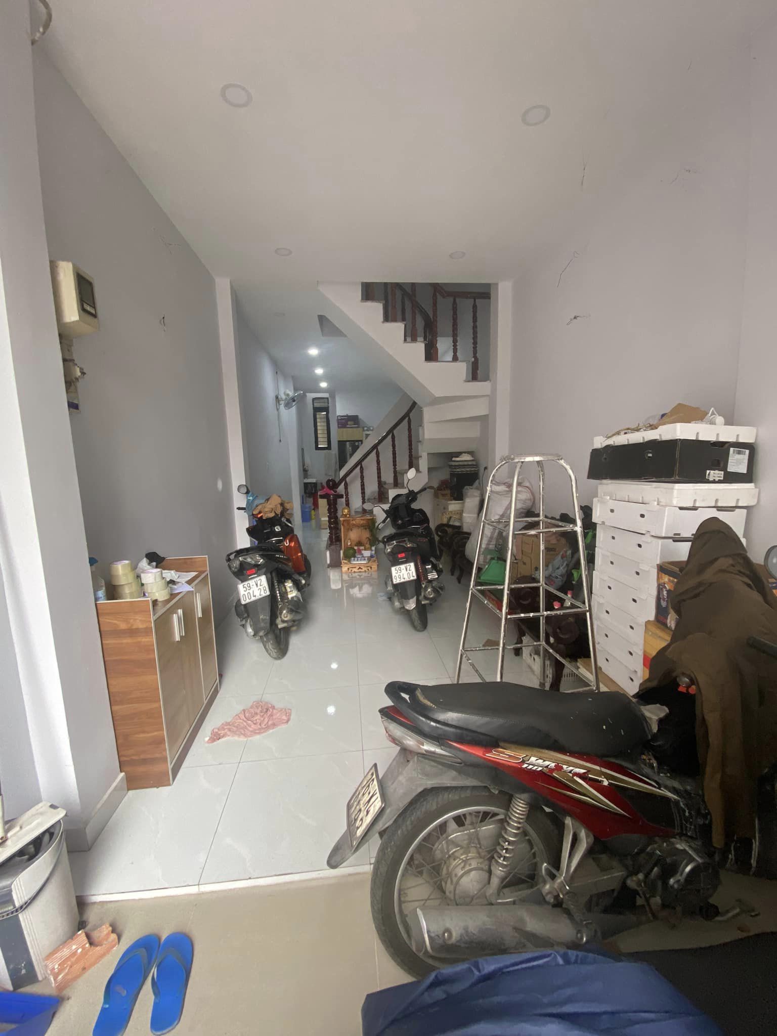 NHÀ NGUYỄN SỸ SÁCH, TÂN BÌNH, HẺM XE TẢI, 2 TẦNG, 43M2 NHỈNH 3Ty.