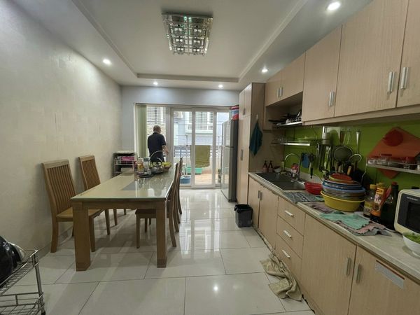 BÁN NHÀ PHƯỜNG 14 QUẬN 10, HẺM XE HƠI, KINH DOANH, MỞ VĂN PHÒNG, 5 TẦNG 40M2 GIÁ 10 TỶ.