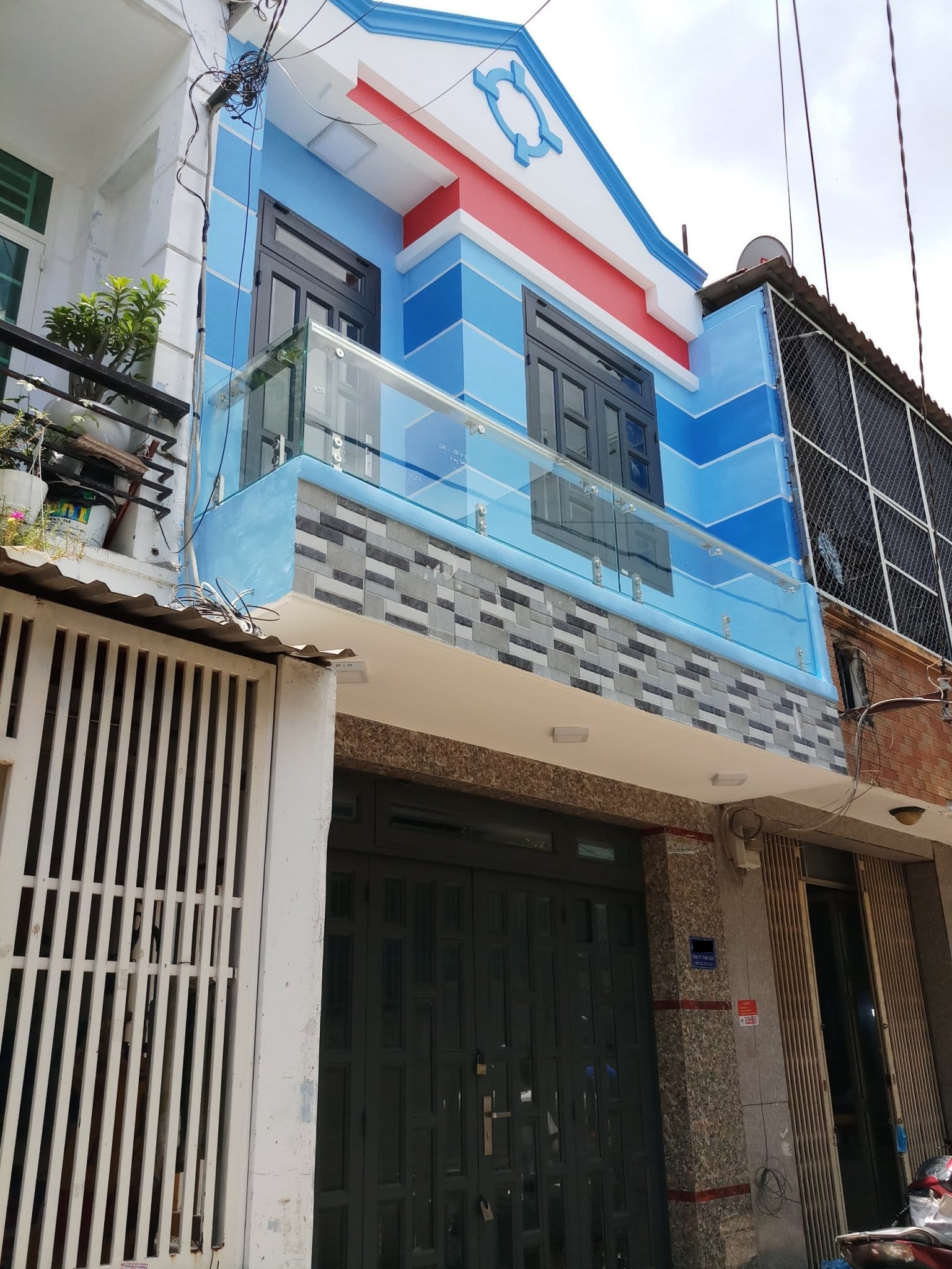 NHÀ ĐẸP TÂN KỲ TÂN QUÝ, TÂN PHÚ, NGAY AEON MALL, CELADON CITY, 2 TẦNG, 45M2 CHỈ 4xTy.