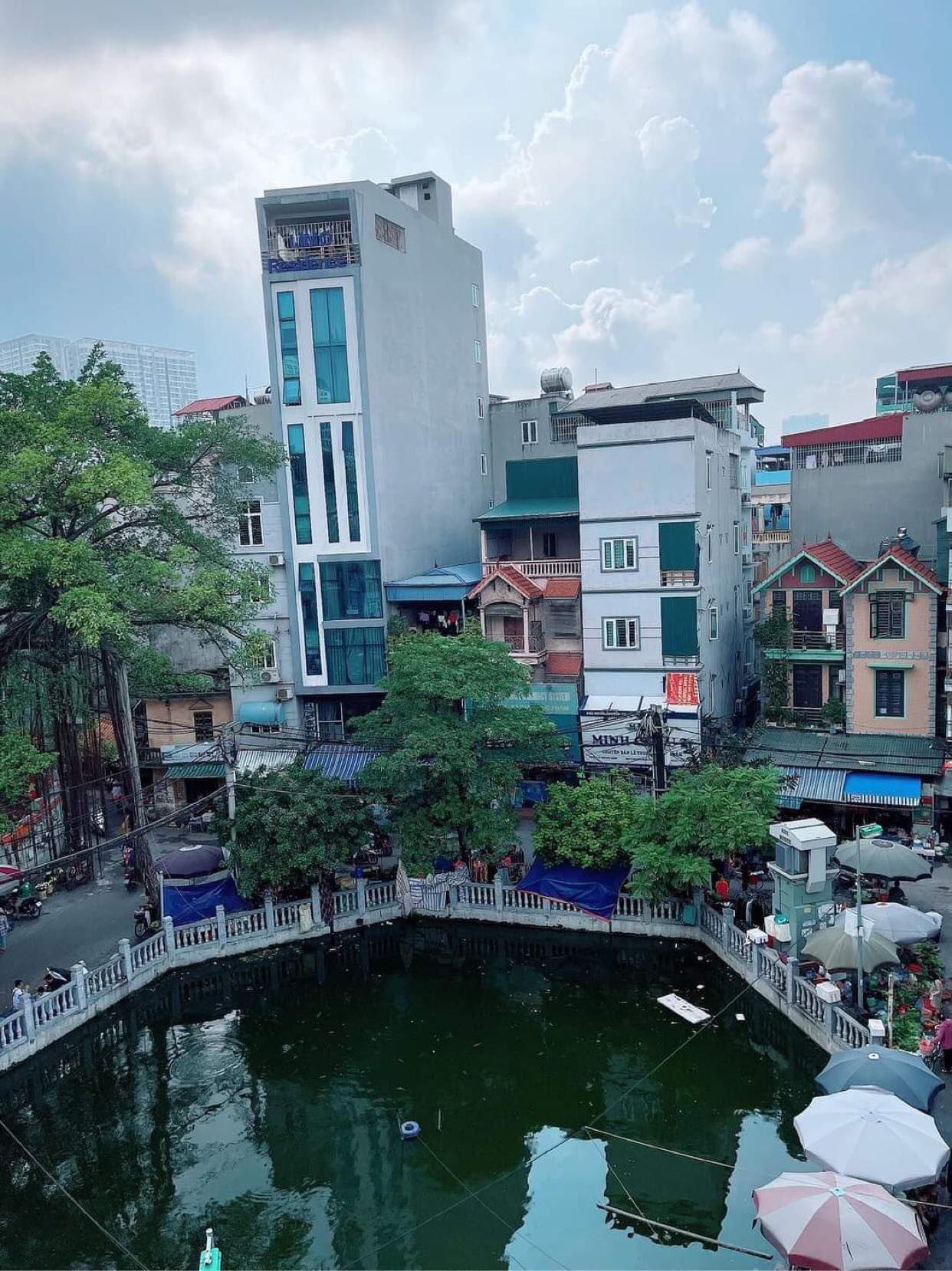 Bán nhà gần ao tròn Mễ Trì 45m2, ô tô đỗ cổng, giá đầu tư chỉ hơn 4 tỷ