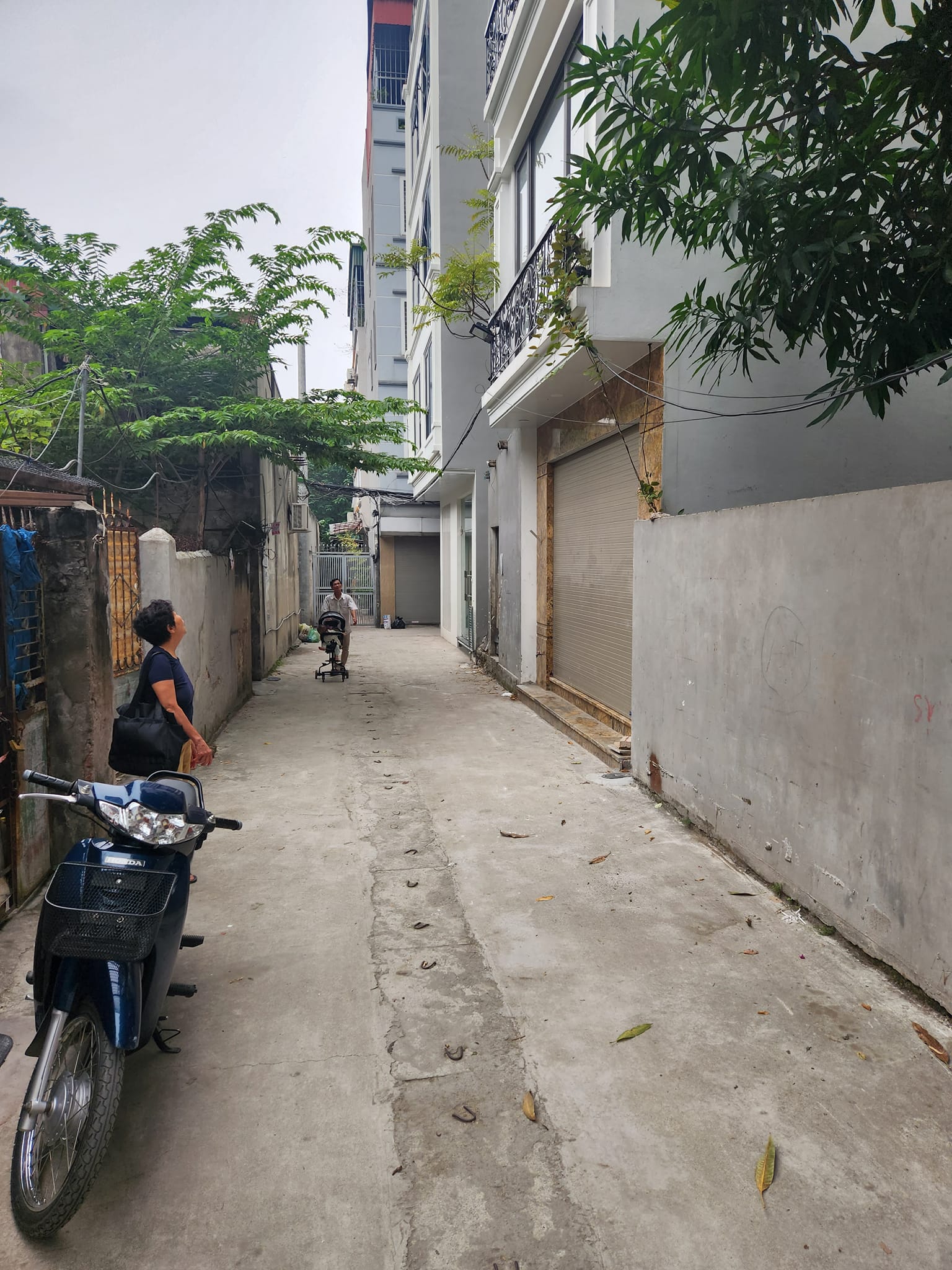 Bán Nhà Như Đất Ba Đình 68M2 -Ngõ Thông- 279 Đội Cấn -Mặt tiền 5.1M - 11.5 Tỷ