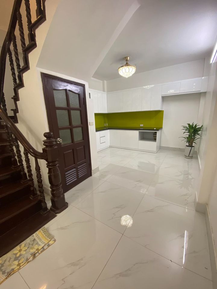 Bán nhà Lê Đức Thọ, Mỹ Đình 4 tầng x 41m2, MT 4m, gần ô tô, gần trường học, 4.25 tỷ.