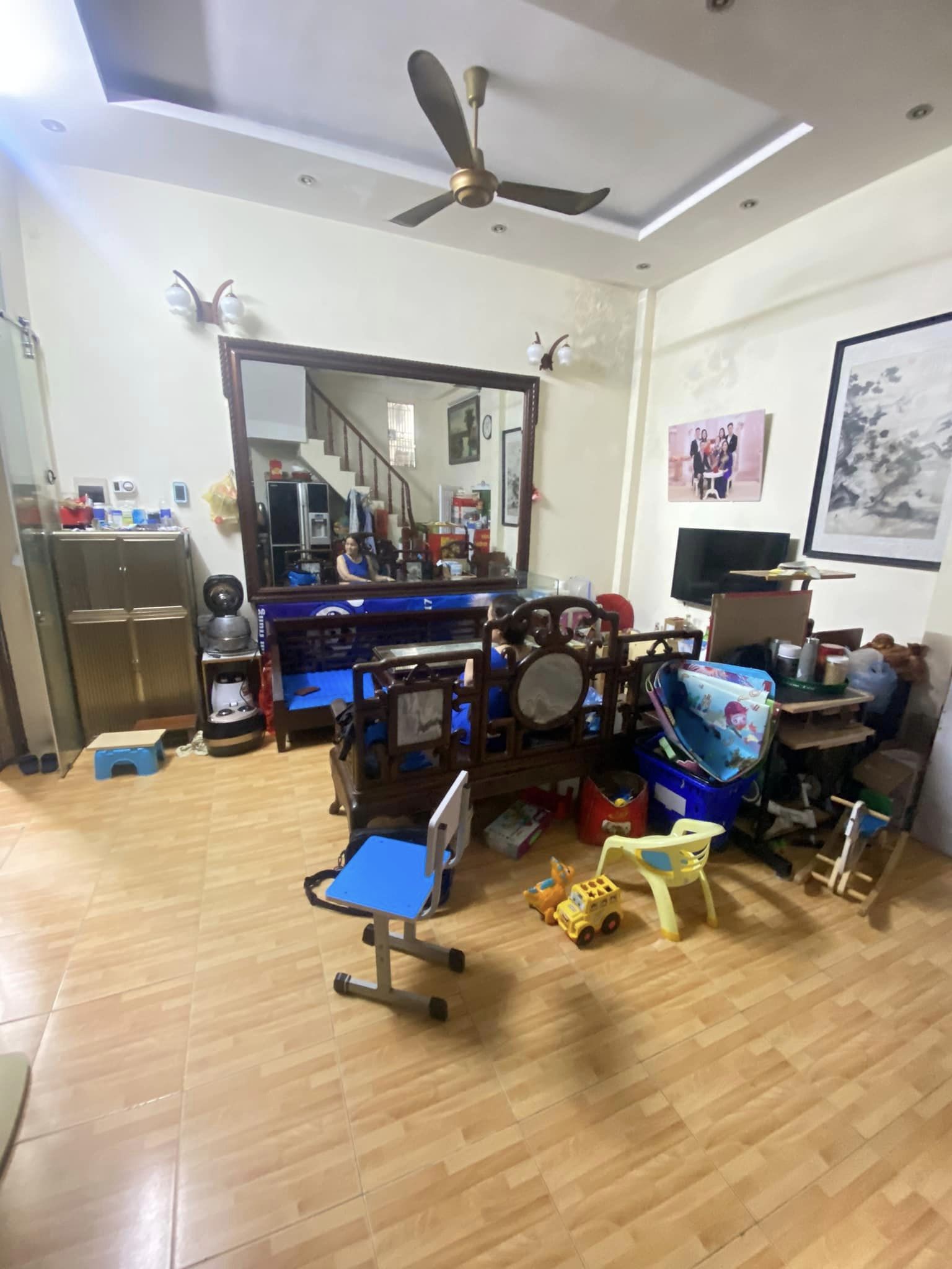 Bán nhà riêng ngõ 16 Thái Hà, Đống Đa. DT 45m, giá 5,2tỷ.