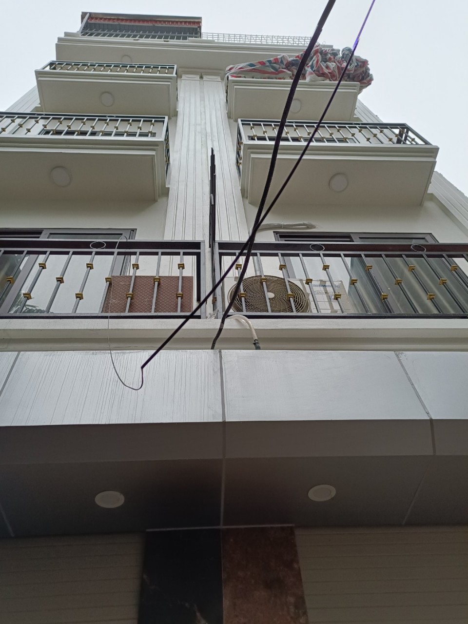 BÁN NHÀ PHÂN LÔ PHỐ LÁNG HẠ 2 MẠT NGÕ KD,VP, Ô CHỜ THANG MÁY Ô TÔ ĐỖ 24/24 DT 65M2*5,5 TẦNG GIÁ 12,5 TỶ LH THANH BĐS