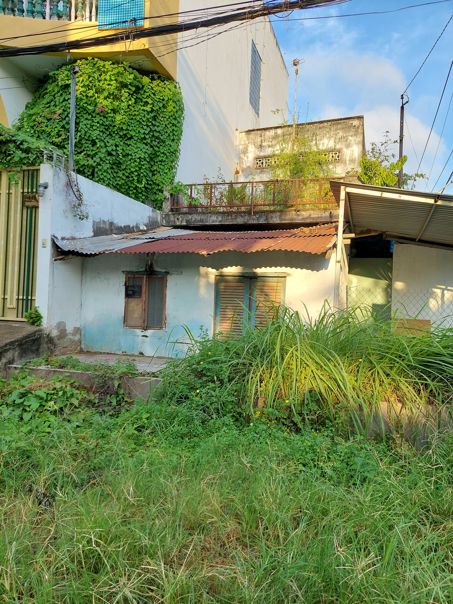 CHỈ HƠN 12 TỶ CÓ NGAY CĂN GÓC 2 MẶT TIỀN ĐƯỜNG PHƯỜNG 4 QUẬN 8 -108M2