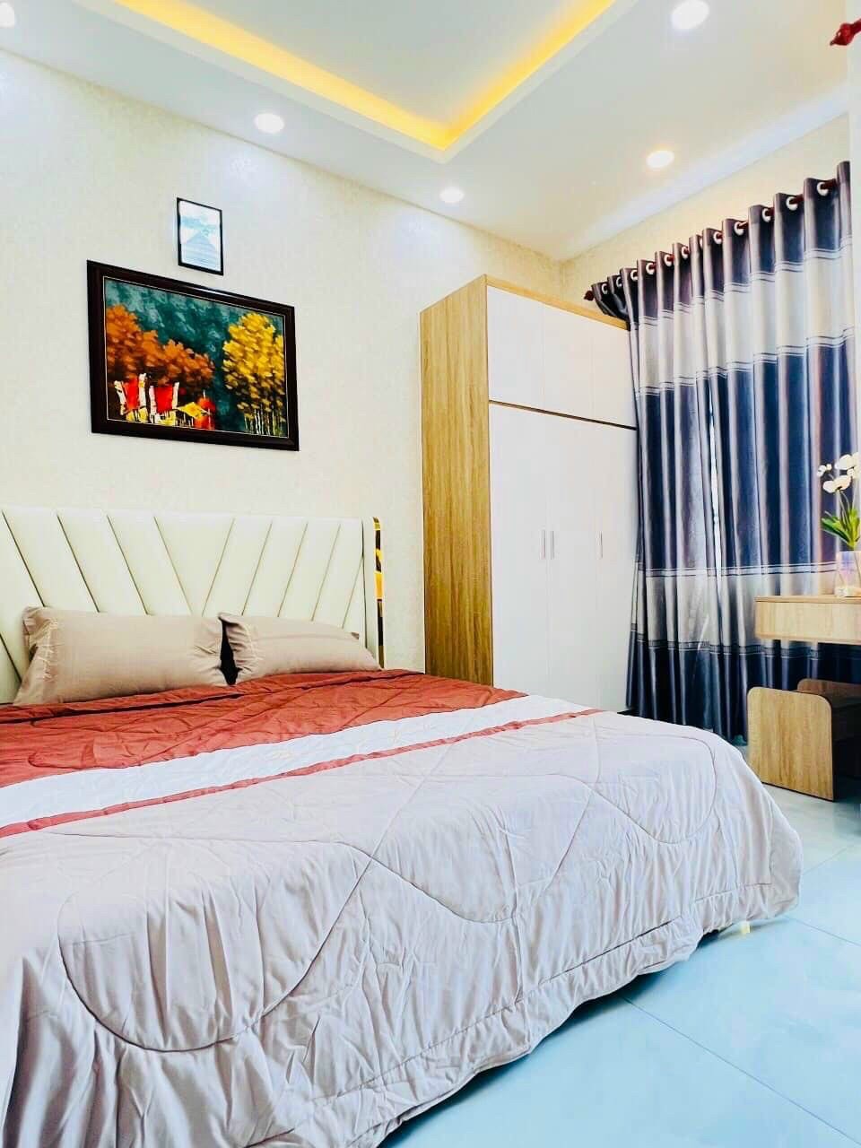 (Phú Nhuận) hẻm 3.5m, 3.6m x 12m, 3 lầu, Đỗ Tấn Phong, 5.8 tỷ