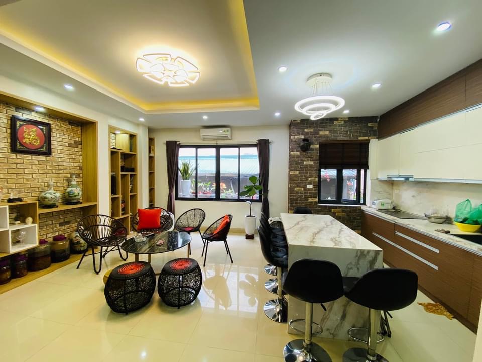 Siêu Phẩm Tây Hồ, Chủ Tự Xây Cực Đẹp, Tặng Full Nội Thất Xịn.