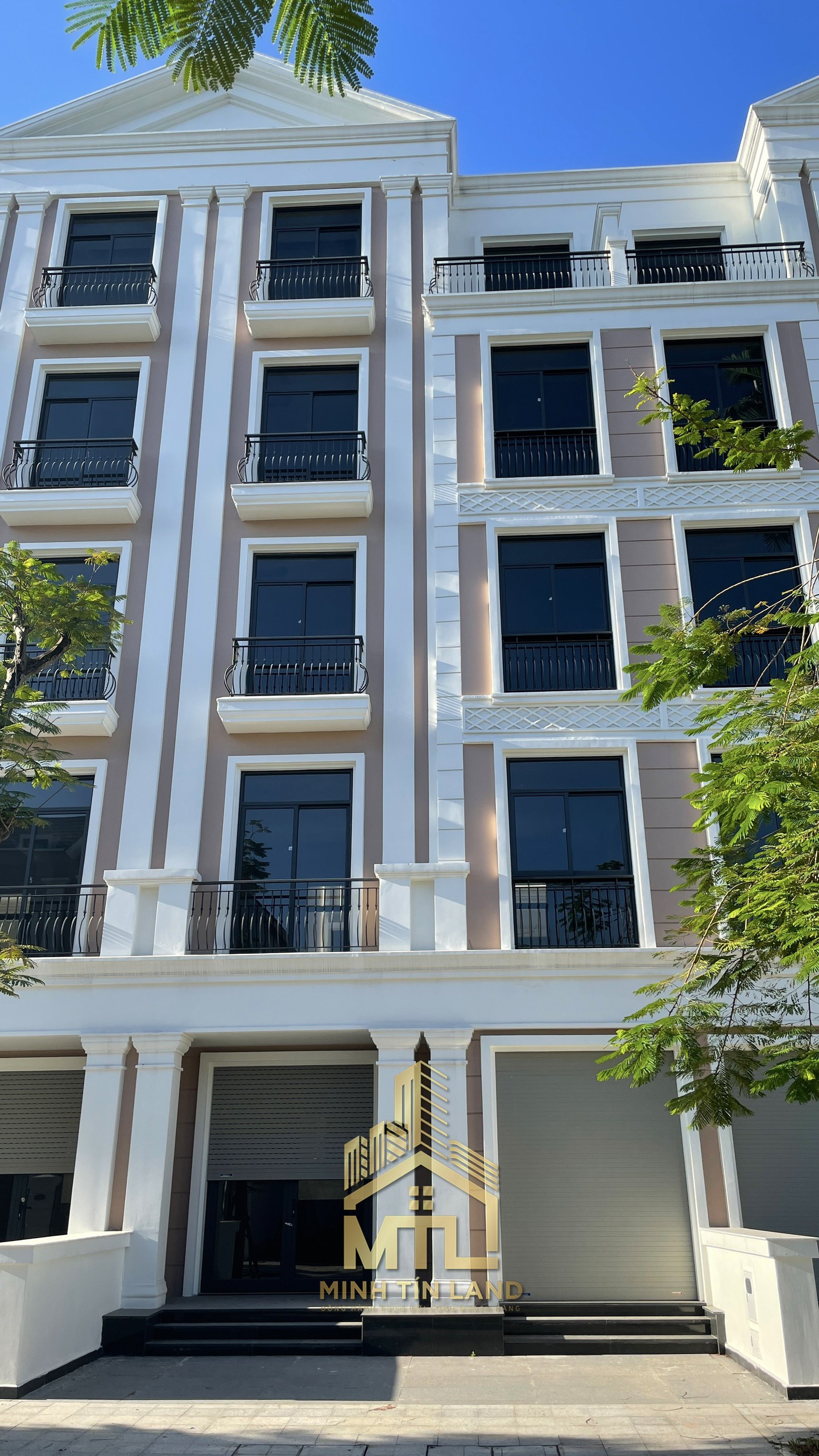 GIỎ HÀNG CHUYỂN NHƯỢNG NHÀ PHỐ VÀ BIỆT THỰ VINHOMES GRAND PARK QUẬN 9, GIÁ TỐT