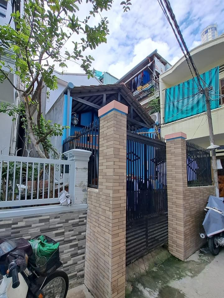 Nhà Nở Hậu Khu Kiều Đàm, Sát Him Lam, 61m2, Trung Tâm Quận 7, 91tr/m2.