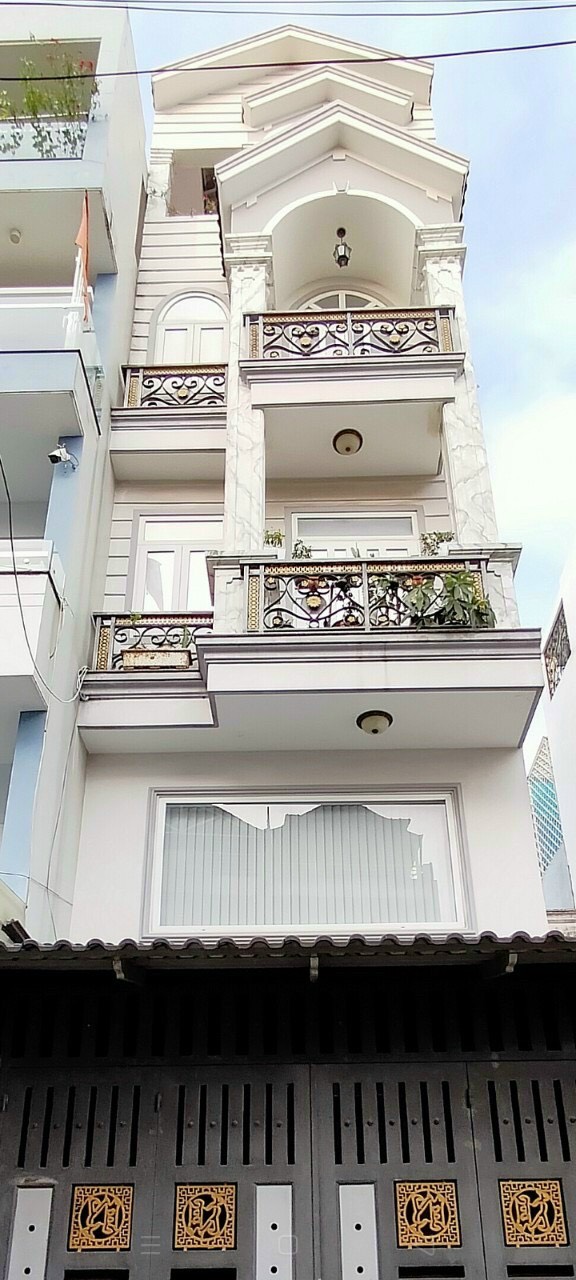 58m2 - 4