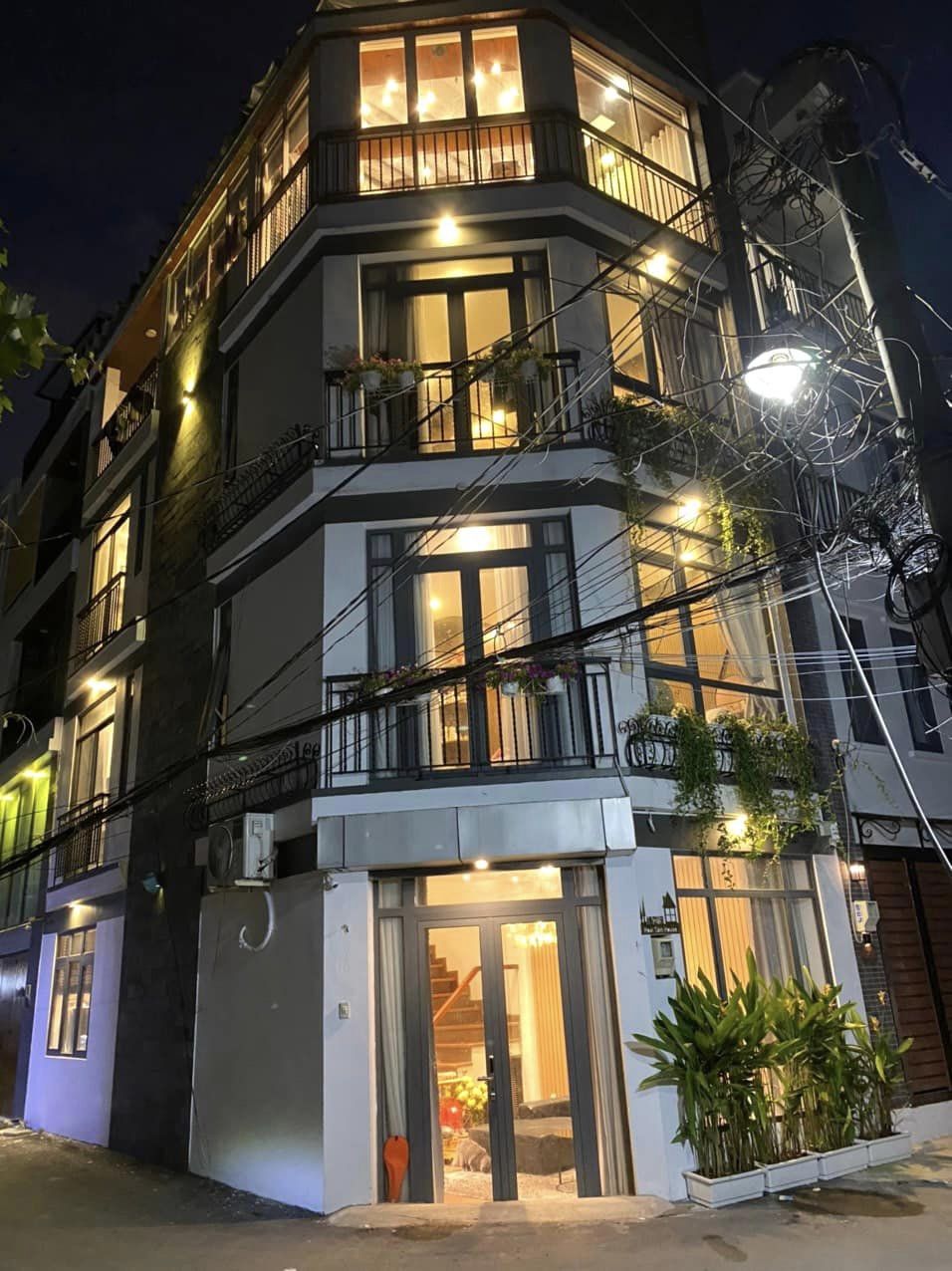 NHÀ KHU VÍP GÒ VẤP-DƯƠNG QUẢNG HÀM-DT 43M2-GIÁ 7.6 TỶ