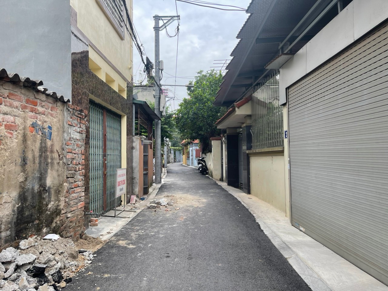 Cần bán gấp 60m2 đất thổ cư đường thông ô tô tại thôn Hội xã Cổ Bi, Gia Lâm