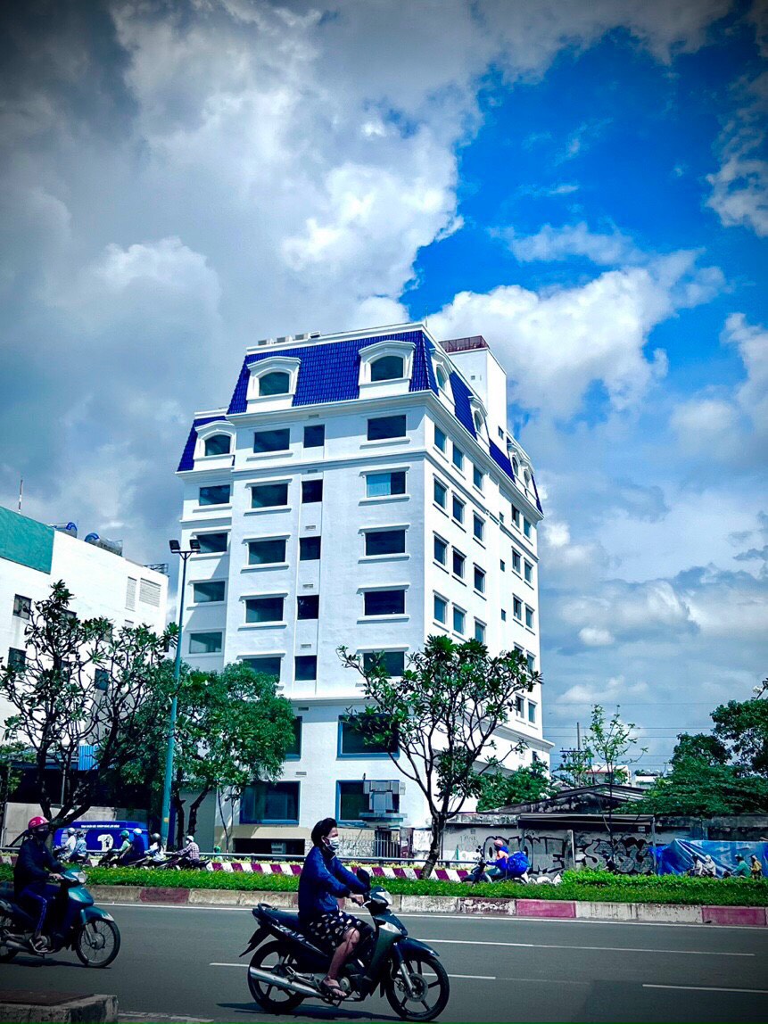 Cho thuê tòa nhà văn phòng mặt tiền đường số 120 Kha Vạn Cân, Tp Thủ Đức. Dtsd 3200m2