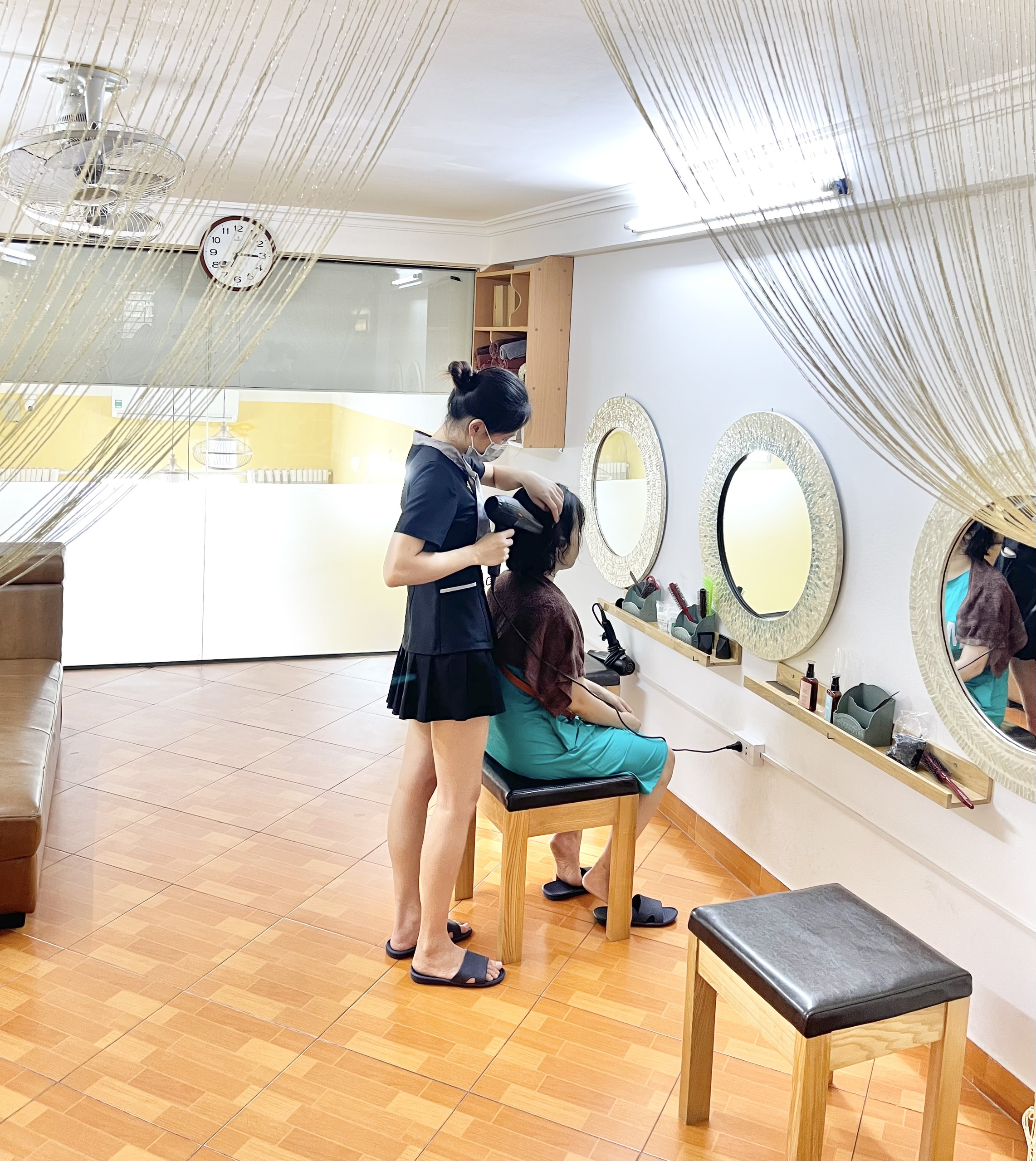 TÌM CHỦ MỚI CHO SPA NGAY MẶT TIỀN ĐƯỜNG LÁNG