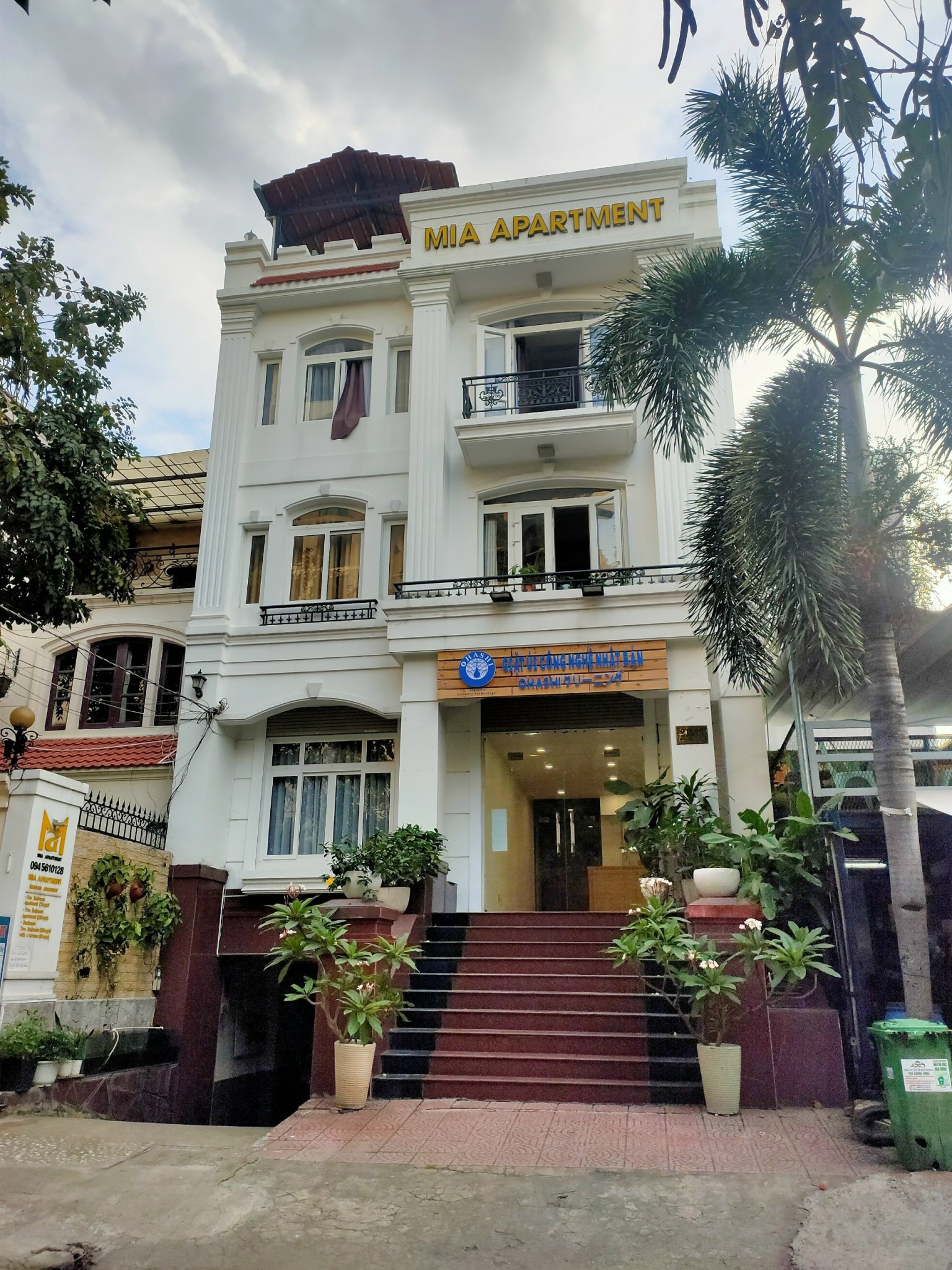 Bán căn hộ dịch vụ Thảo Điền Quận 2 hầm 4 tầng 215B5 Nguyễn Văn Hưởng 8x25 chỉ 46 tỷ