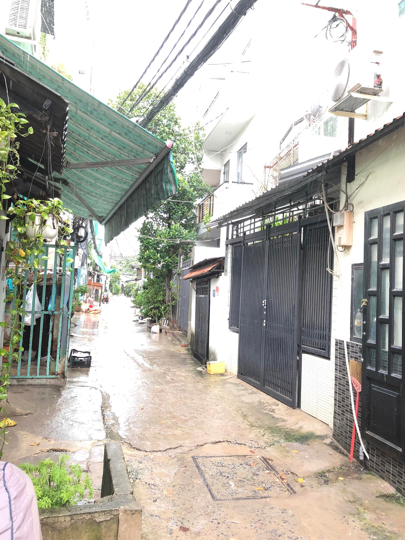 Nhà mới gò vấp dt 48m2 giá 4.6 tỷ