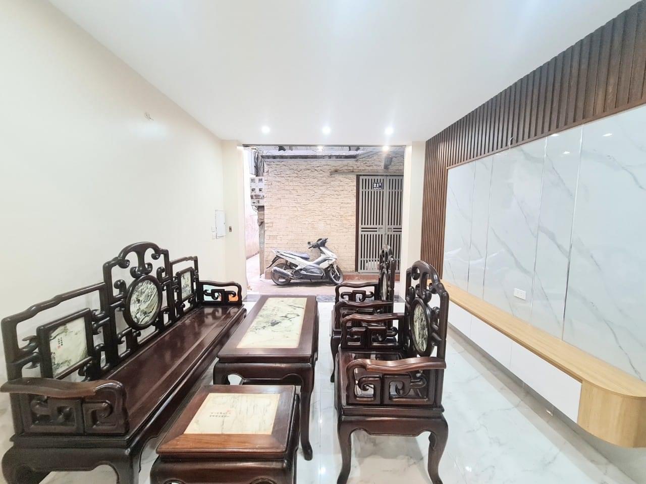 BÁN NHÀ BẠCH MAI - MỚI ĐẸP Ở LUÔN- 3 GÁC ĐUA - GẦN PHỐ - GẦN Ô TÔ