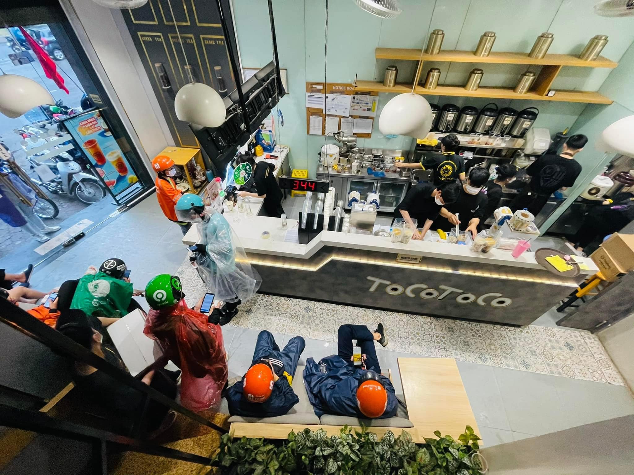 Bán Gấp Nhà Cầu Giấy Phố Hồ Tùng Mậu 60m2 x 5 Tầng 21.6 Tỷ MT 4.7m.