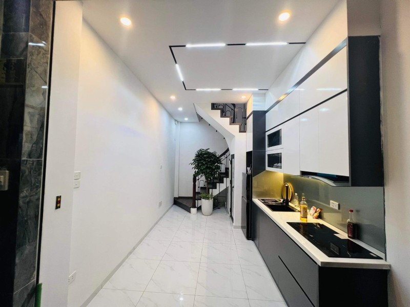 CĂN DUY NHẤT! BA BƯỚC RA ĐH THỦY LỢI - 25M2 - 3 TẦNG - 2.7 TỶ - 10M Ô TÔ - ĐẸP - Ở