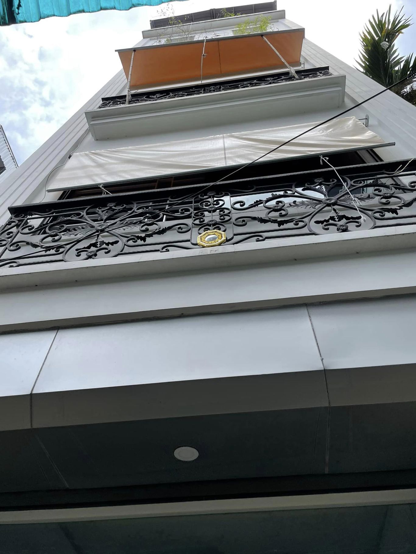 Bán Nhà Chiến Thắng ngõ rộng; tự xây ở luôn; 38,6m x4 tầng, giá 3,35 tỷ