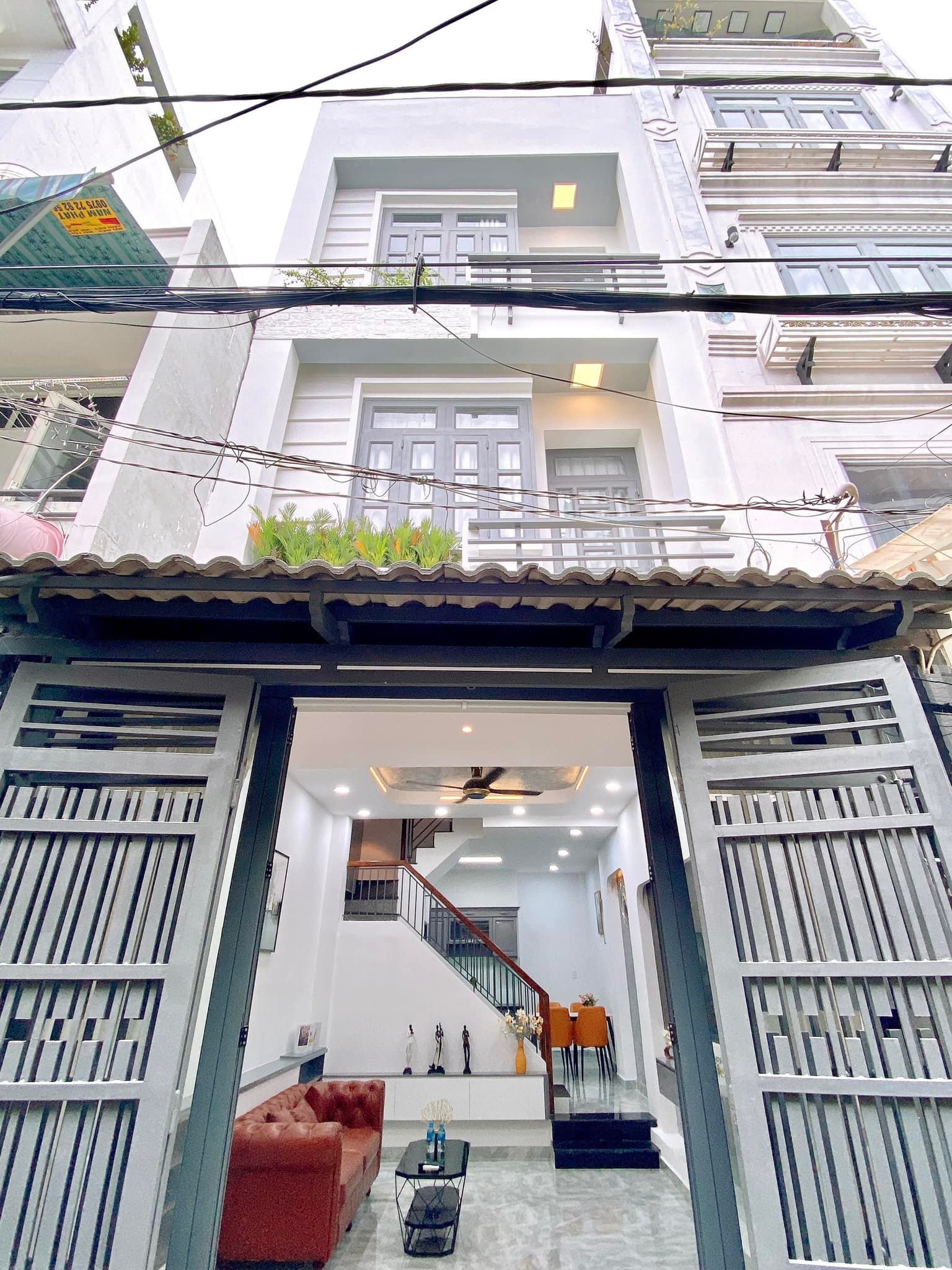 NHÀ ĐẸP KHU VỰC GÒ VẤP-QUANG TRUNG-DT 40M2