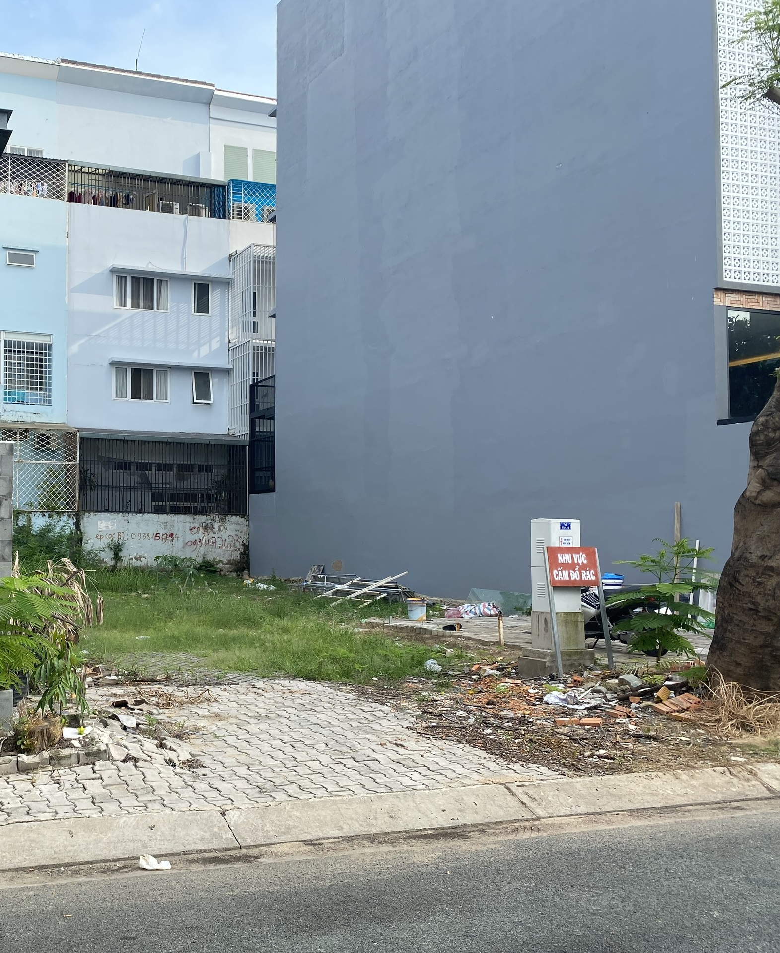 Bán đất thổ cư 100%, MT Nguyễn Hữu Tiến, Tân Phú, gần toà án Q. Tân Phú, 70m2, SHR, Giá 2.3 Tỷ