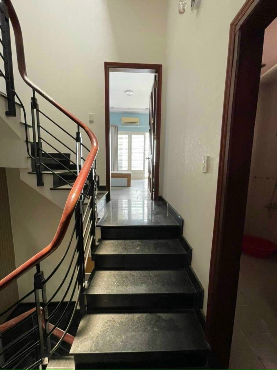 Giảm gấp, bán nhanh, HXH Nguyễn Cảnh Dị, 4.1 x 14.2m, 8.3 tỷ bớt