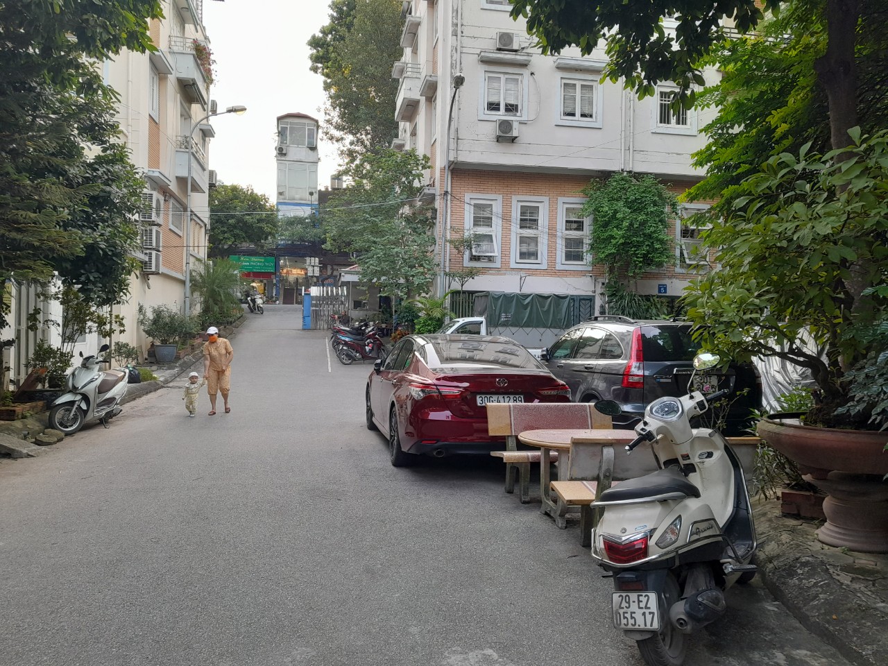 Cần bán biệt thự Ba Đình, Hoàng Hoa Thám, 83m2, 23.5 tỷ