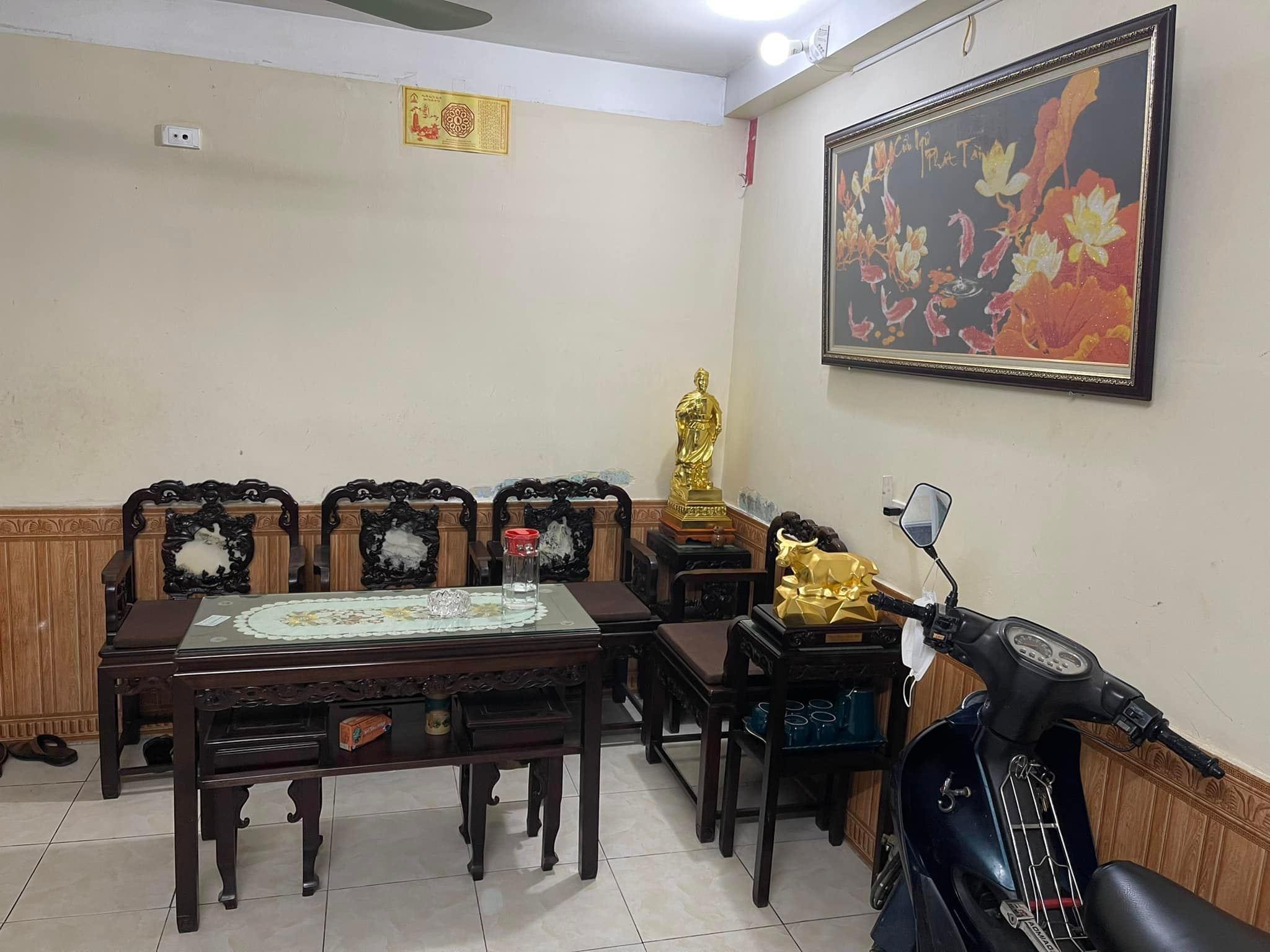 Bán Nhà Phố ĐỘI CẤN TT BA ĐÌNH Gần Phố, Ô Tô 4 Tầng, MT 4m, 3 PN Rộng Chỉ 3 Tỷ 3