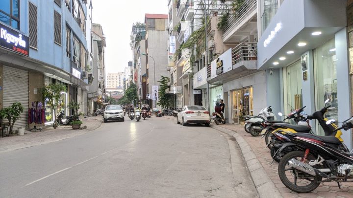 Bán nhà ngõ 9 Hoàng Cầu kinh doanh sầm uất 1 Chinh-chu-ban-nha-ngo-9-Hoang-Cau