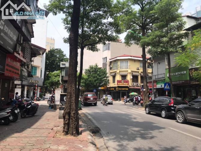 Siêu Hiếm! 260m2 mặt phố Nguyễn Biểu mặt tiền 10m giá 70 tỷ kinh doanh vip quận Ba Đình