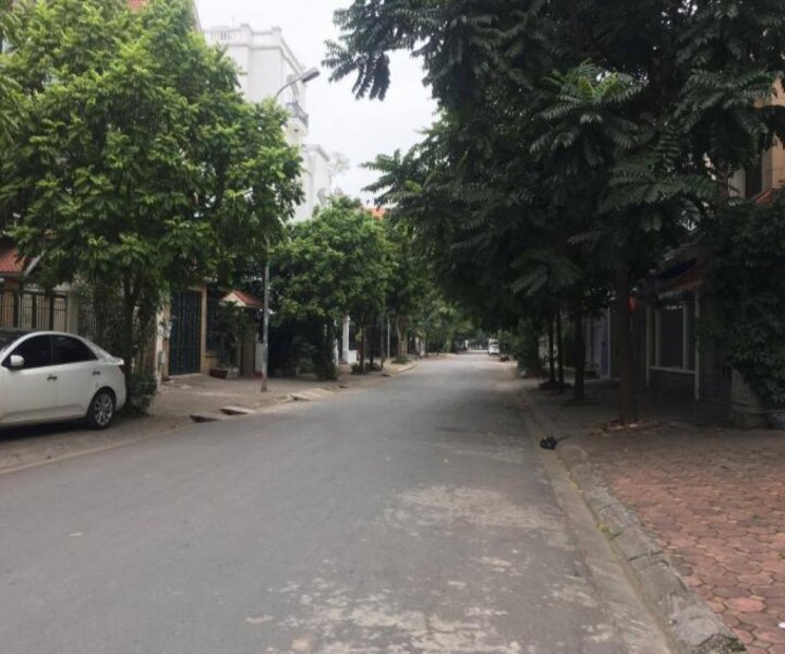 Bán nhà ngõ 4 Đặng Văn Ngữ giá siêu hot 4 Ban-nha-ngo-4-Dang-Van-Ngu-1