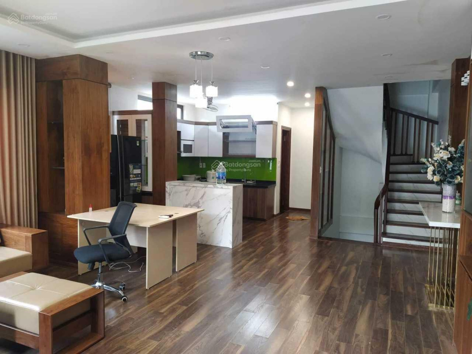 Bán nhà đất Tây Hồ, ô tô vào nhà, diện tích 60m2