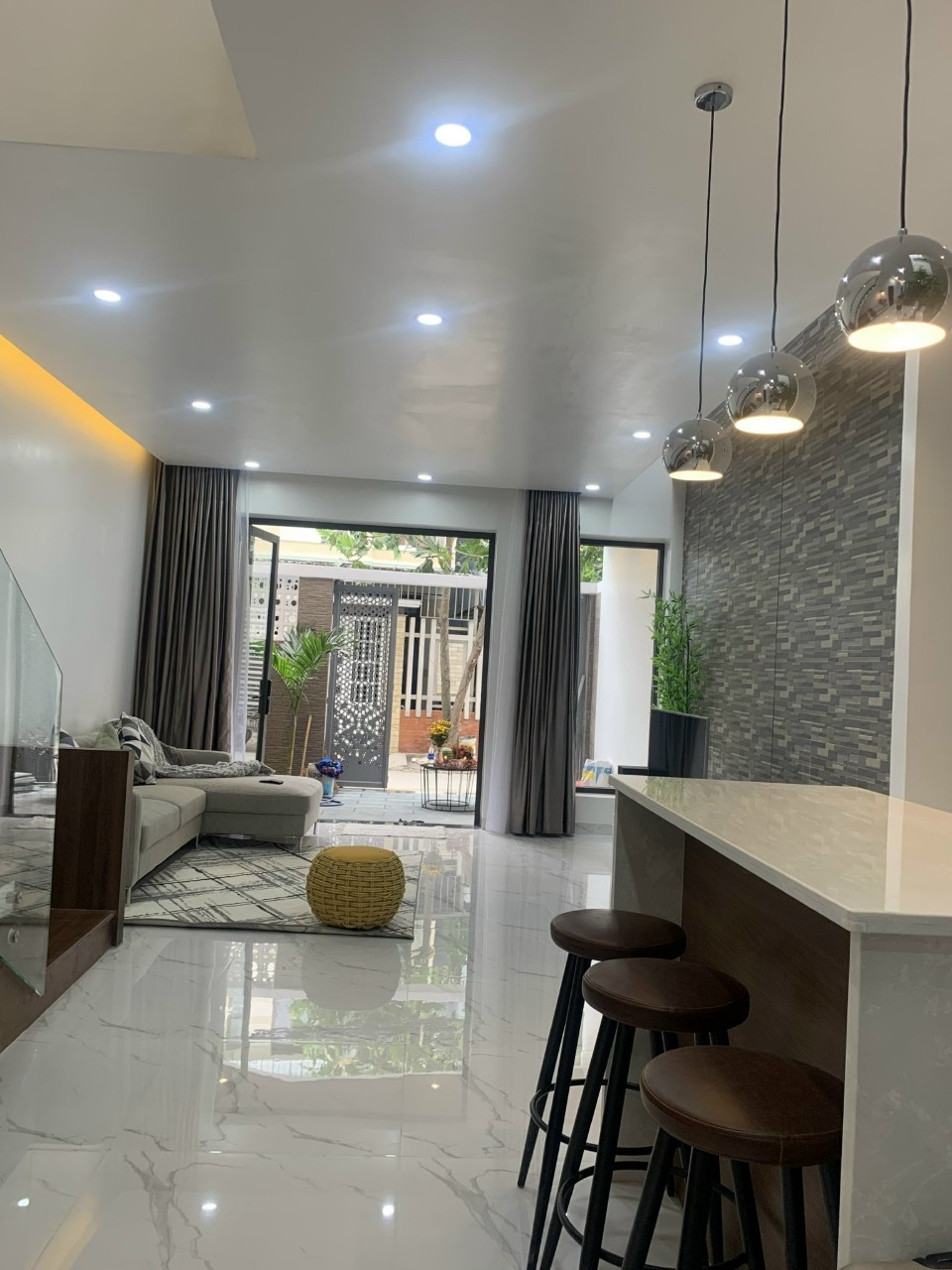 Bán rẻ cực rẻ nhà 2 tầng Khu Nam Việt Á gần Chương Dương 192m2 chỉ 5 tỷ 7 mới