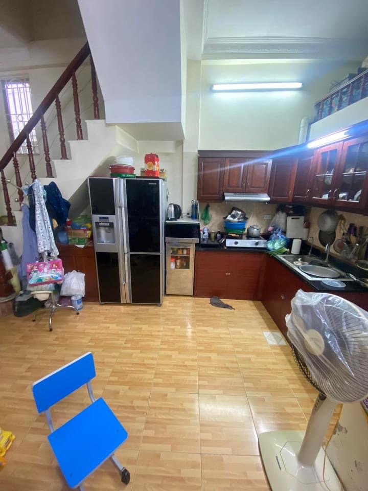 TT Đống Đa- Gần phố - Cần bán nhà Phố Thái Hà 45m x 4 tầng, mặt tiền 4.5m