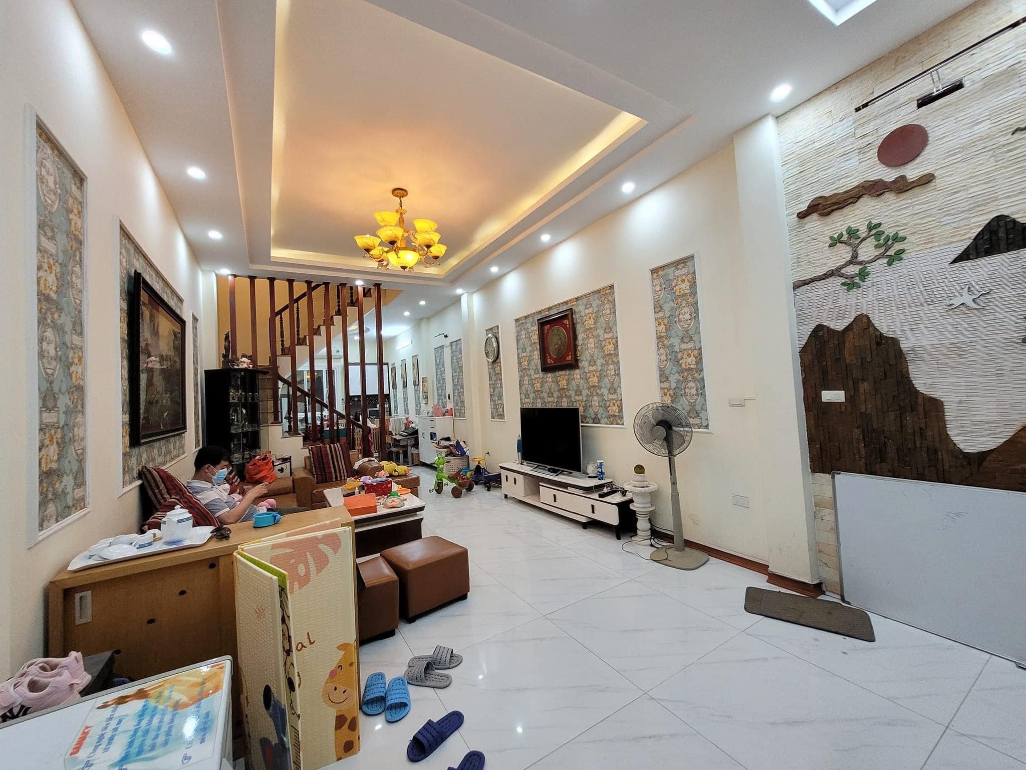 Phân lô phố vip Tô Vĩnh Diện, dt 60m2x 4t, mt 4m, chỉ 7,6 tỷ.