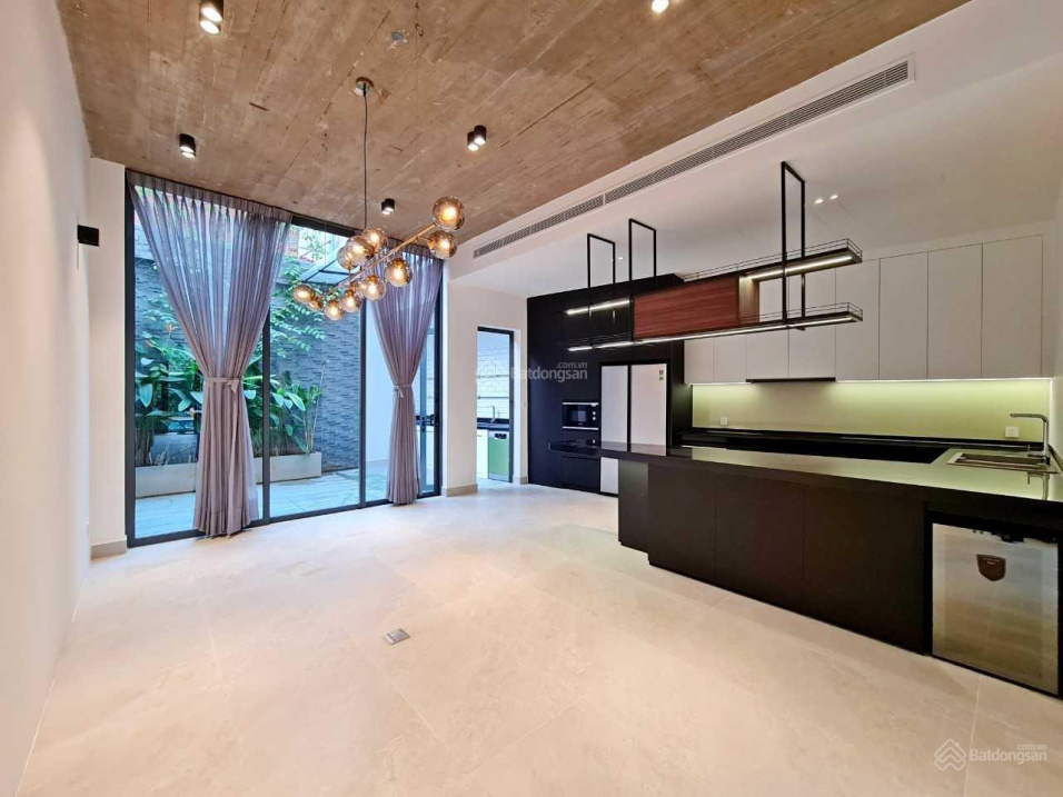 Cần bán "biệt thự" hiện đại phường "Thảo Điền" (DT sàn 525m2) giá 42 tỷ. LH 0938 935 351