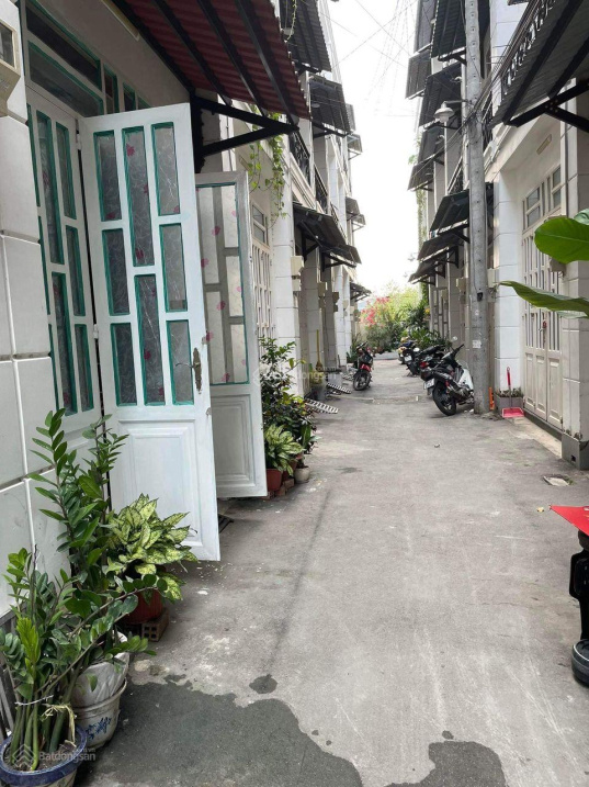 Chỉ từ 1,75 tỷ có thể sở hữu nhà phố liền kề 4PN ở Sài Gòn