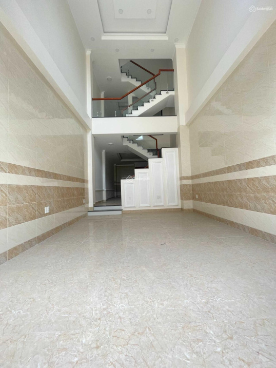  176m2