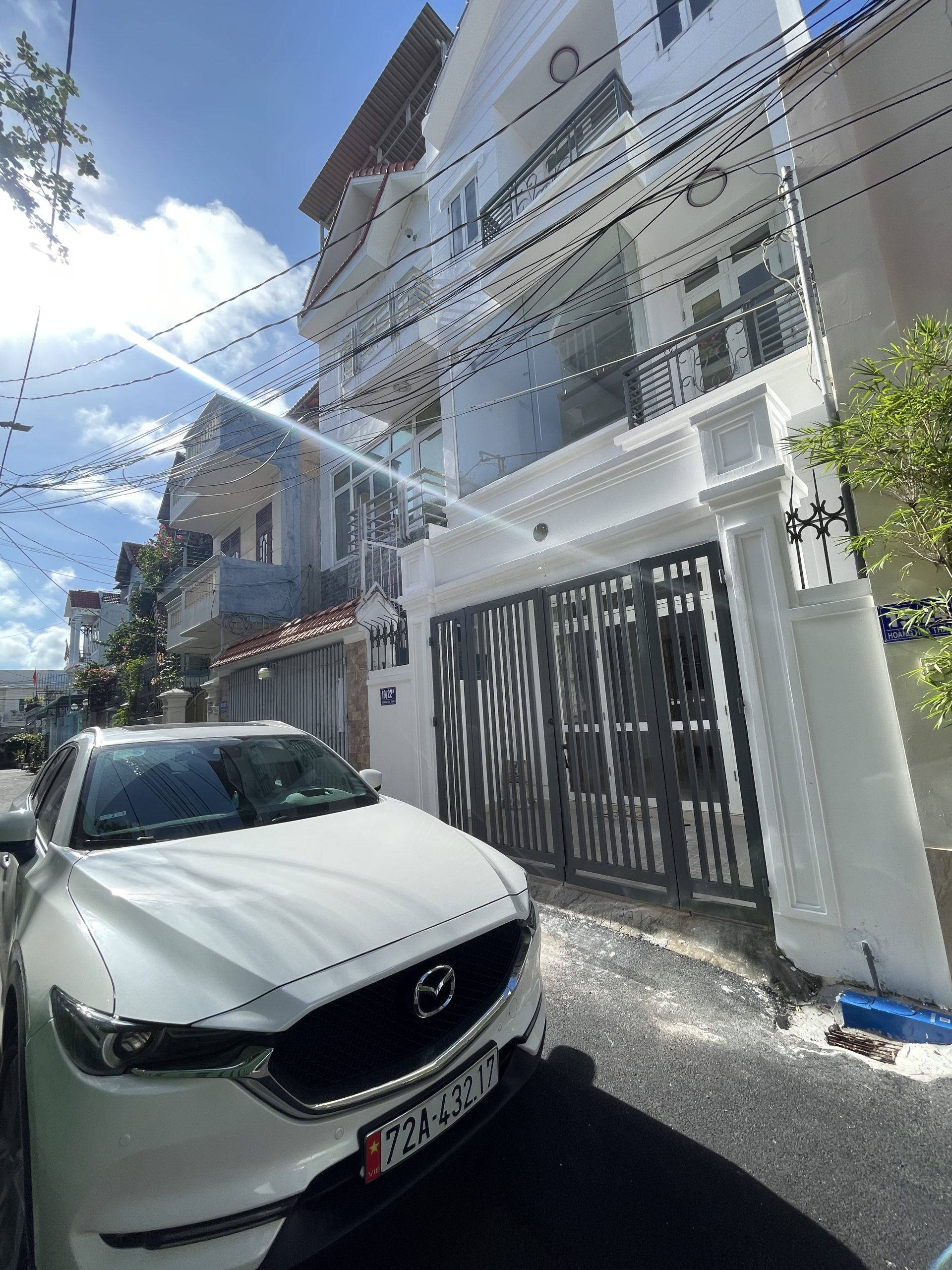 Cần bán gấp căn nhà 1 trệt 2 lầu đường Hoàng Hoa Thám phường 2 TP Vũng Tàu