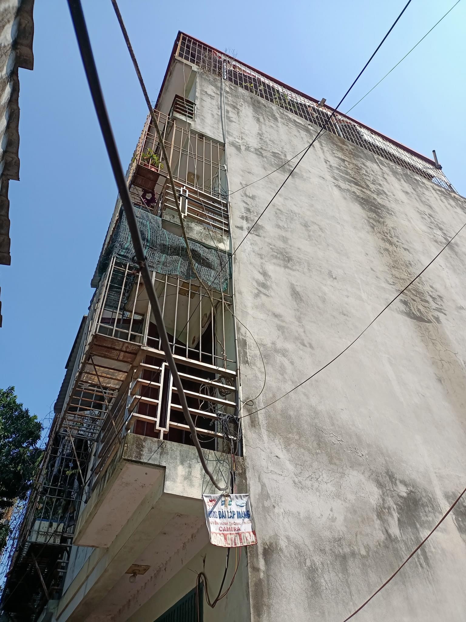 NHÀ ĐẸP PHỐ ĐỊNH CÔNG HẠ HOÀNG MAI 32m2, GIÁ 2.5 TỶ, 4 TẦNG, 3.6m MẶT