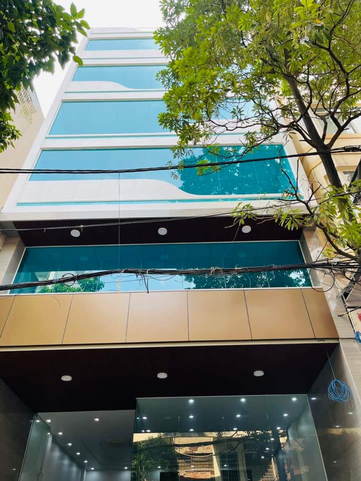 Bán tòa nhà mặt phố Chiến Thắng, Văn Quán, Lô góc, 80m2, 7 tầng thang máy, vỉa hè 10m