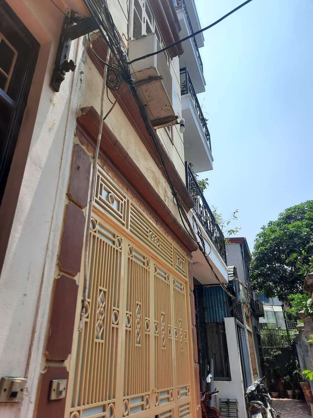 NGUYÊN ĐỨC CẢNH - 2TY9 - 30M x 3 TẦNG - HIẾM HIẾM.