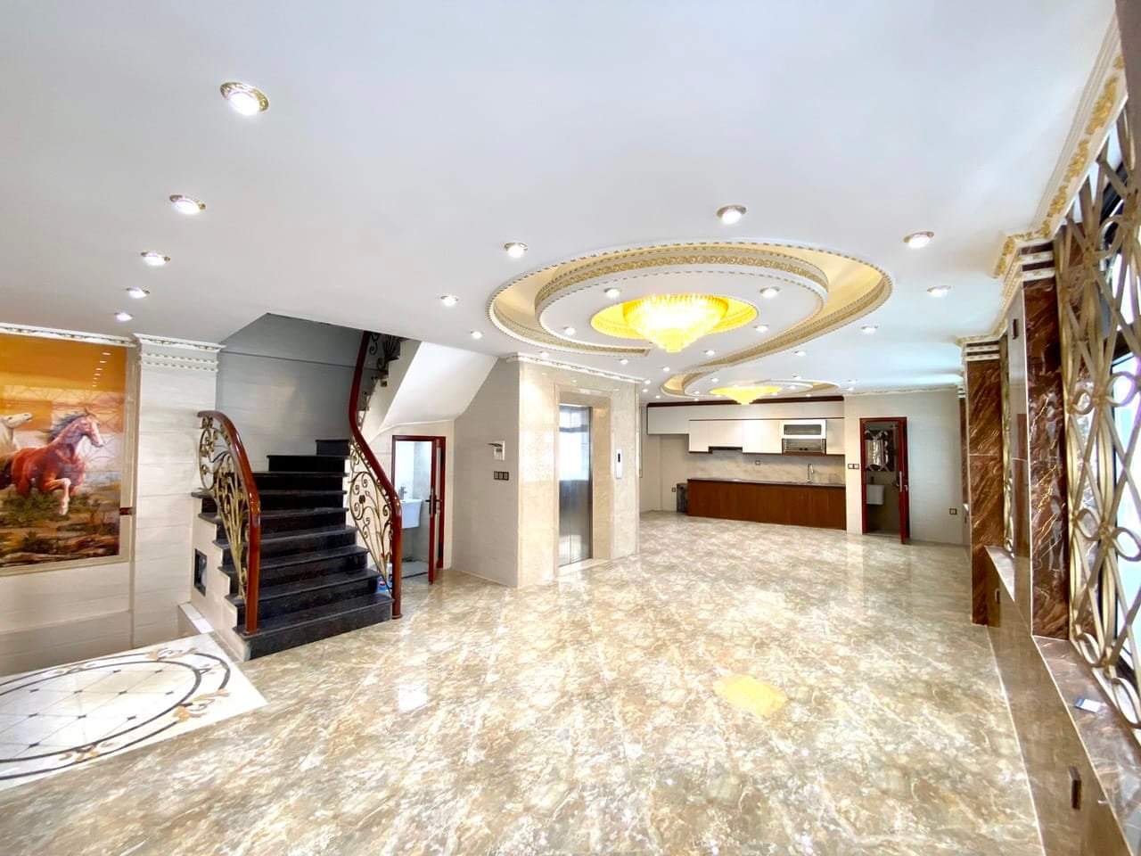 Nhà đẹp giá đầu tư phố Hồng Tiến, Long Biên, 160m2 7 tầng hiện đại, giá 24,5 tỷ