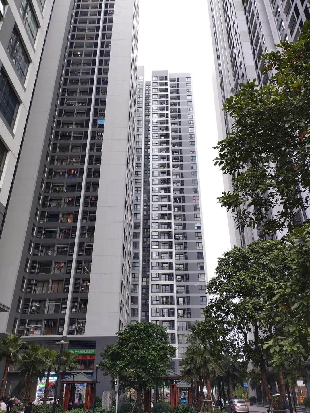 Cực hiếm chung cư Vinhomes Green Bay, Từ Liêm, Mới đẹp – Tiện ích 5 sao – Logoc , 3pn – 5.2 tỷ.