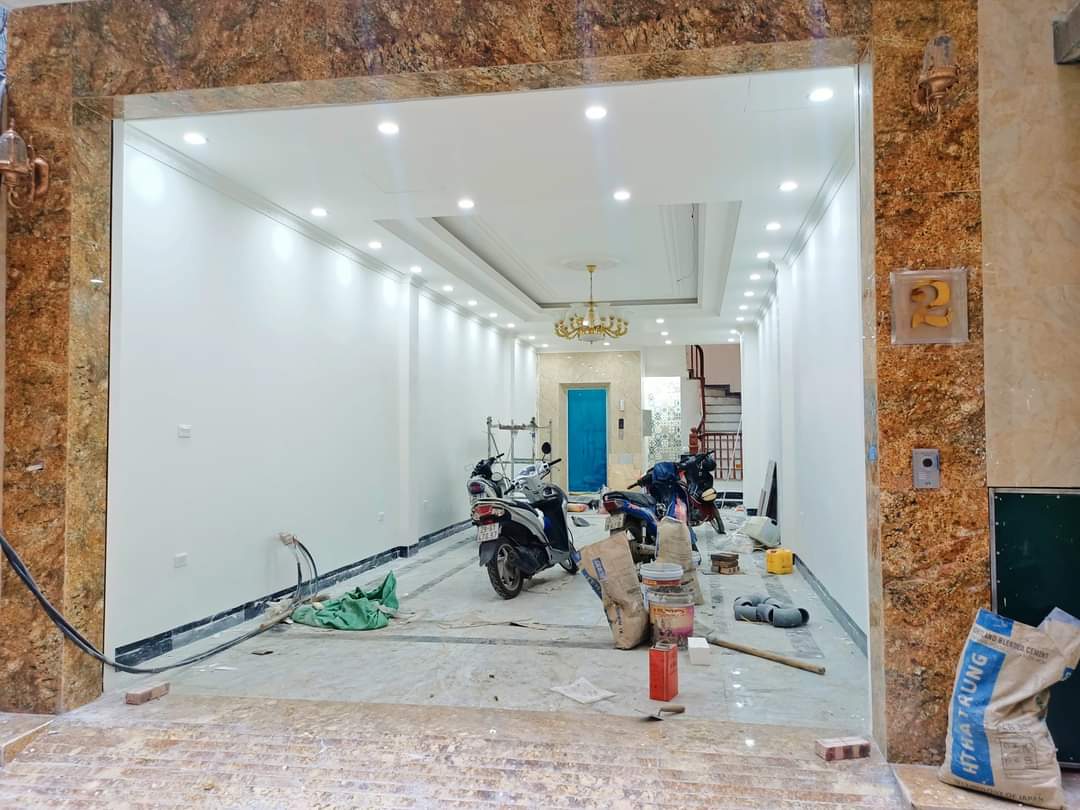 Siêu phẩm Vũ Phạm Hàm Cầu giấy 70m x7 tầng thang máy, kd VP, sổ đẹp giá 21,5 tỷ