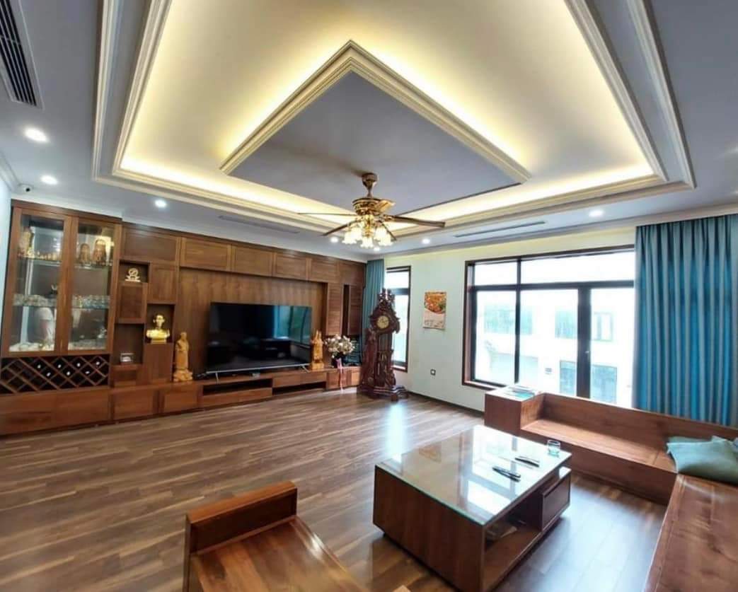 CỰC HOT BÁN GẤP LIỀN KỀ VINHOMES GARDENIA HÀM NGHI NAM TỪ LIÊM 93M2 MẶT TIỀN 6M 5 TẦNG THANG MÁY TẶNG FULL NỘI THẤT