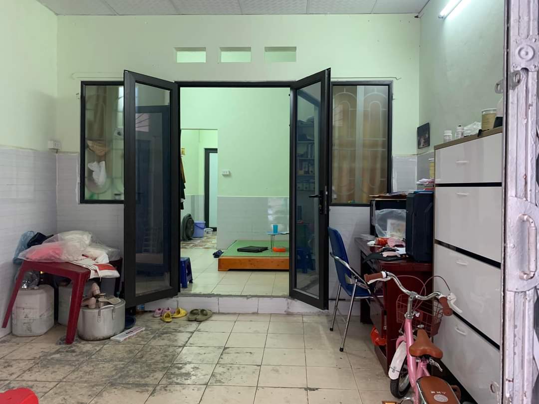 Bán Đất Phạm Thận Duật - 50m2 - Giá 8 tỷ 1, ô tô đỗ cửa - Cầu Giấy .